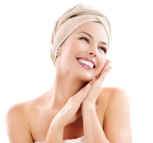 Brightening Lifting Floral Gel Toner - Image 3